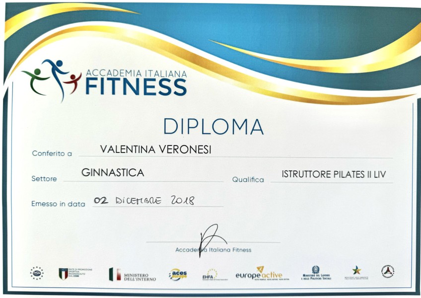 Istruttrice pilates donna
